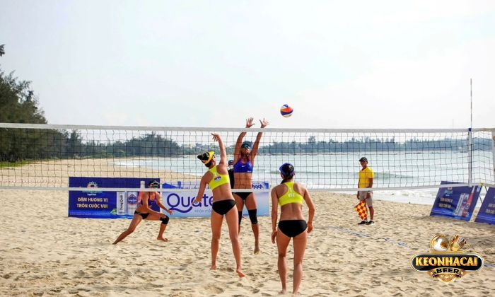 Bóng chuyền bãi biển Bóng chuyền bãi biển