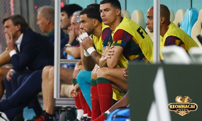 Giải đáp chính xác một đội bóng có bao nhiêu cầu thủ dự bị Giải đáp chính xác một đội bóng có bao nhiêu cầu thủ dự bị